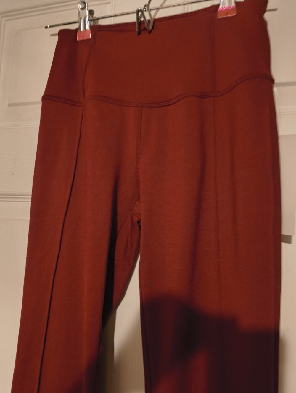 Z By Zella Women’s High-Waist Flared Pants Burgundy XS - Picture 3 of 6